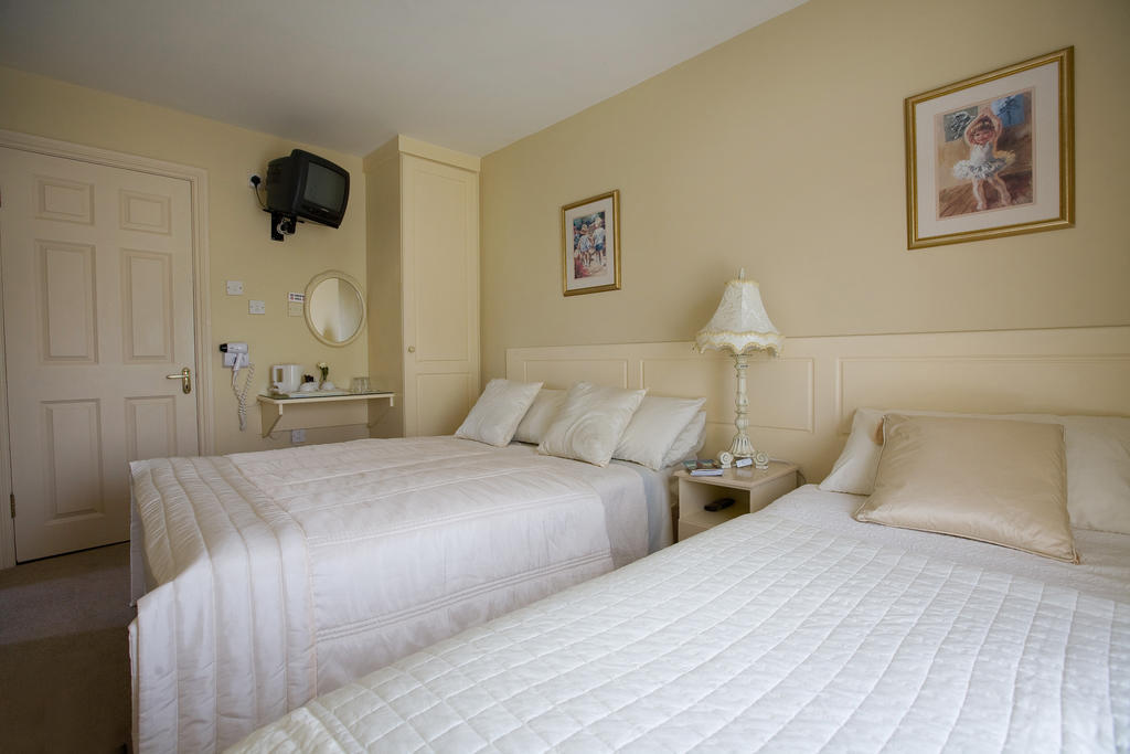 Griffin Lodge Guesthouse Galway Room photo